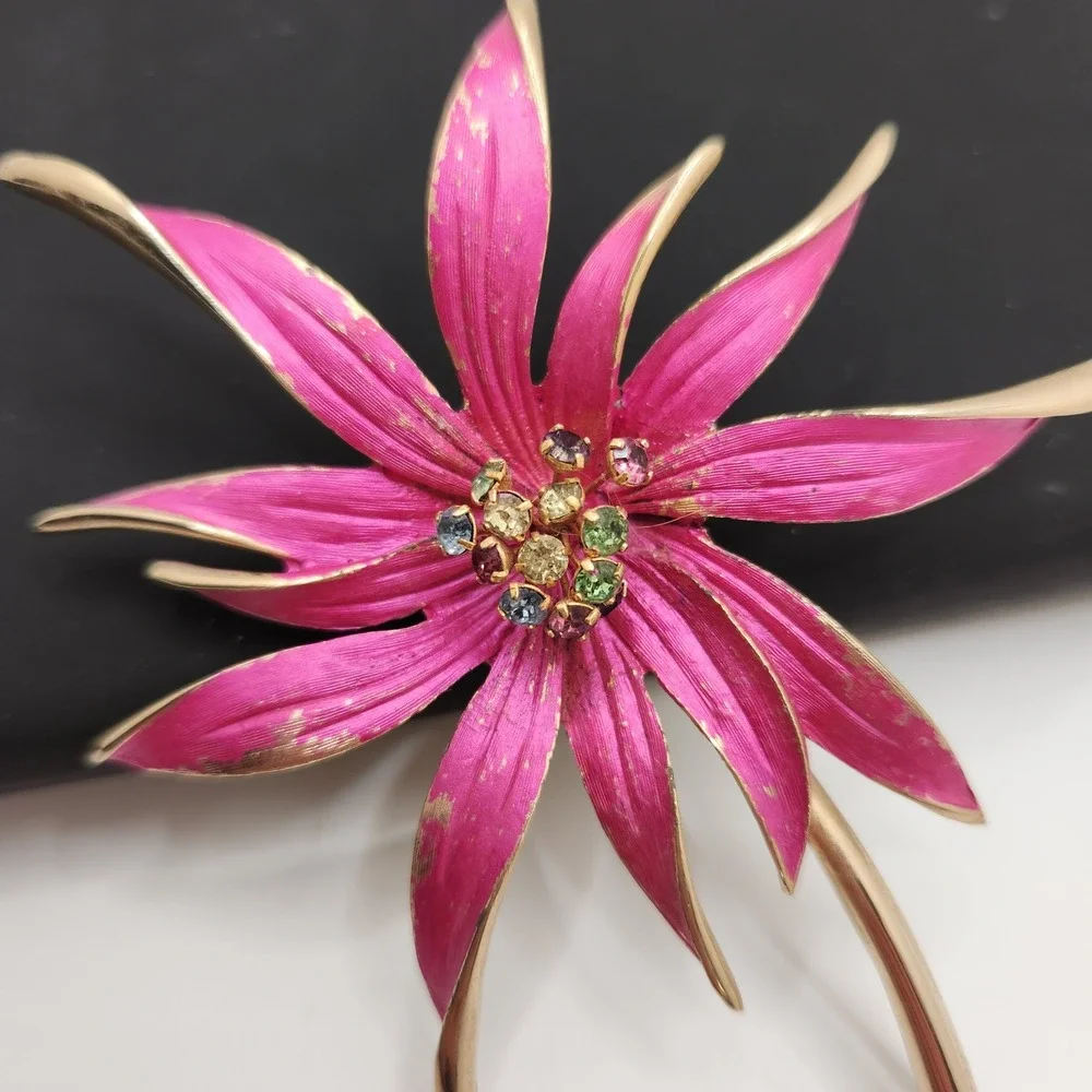 Vintage Magenta Enamel Flower Brooch Mod Pop Art Rhinestone Center Large 4.25
